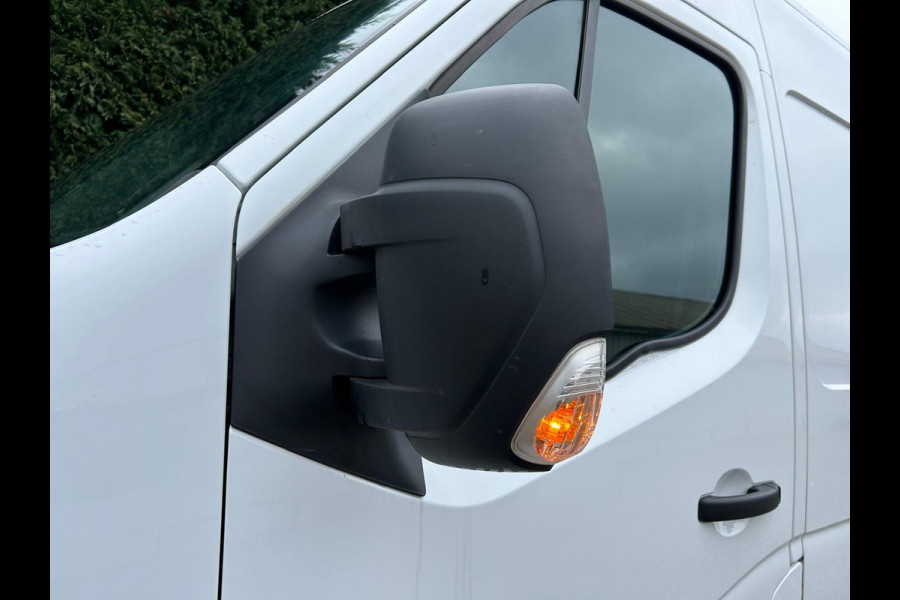 Renault Master T35 2.3 dCi 135 L3H2 Comfort Airco Cruise Camera !!NIEUWBINNEN!!