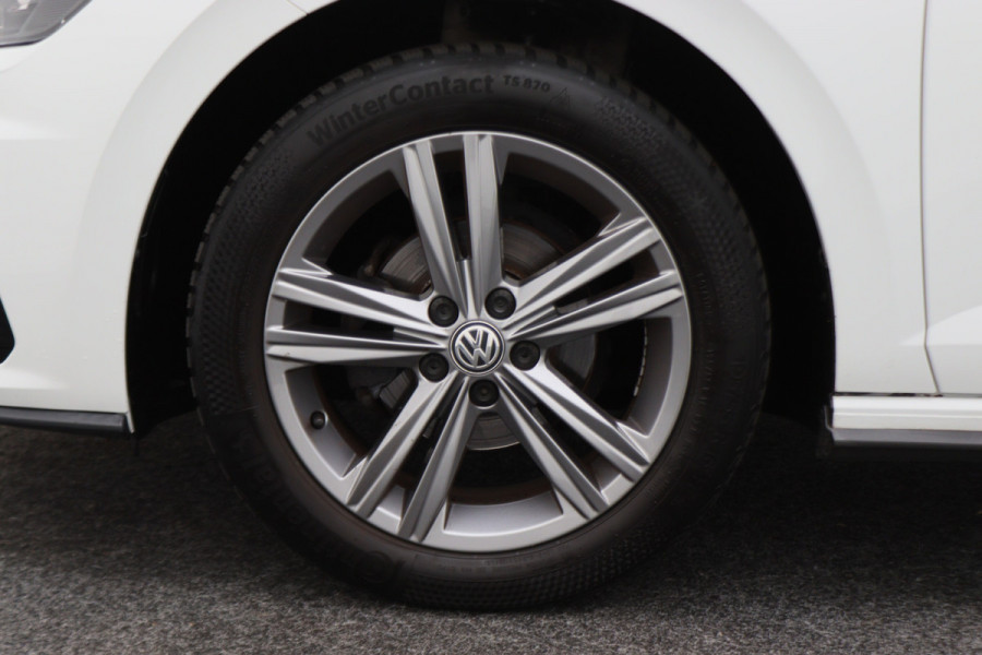 Volkswagen Polo 1.0 TSI Highline Business R-Line