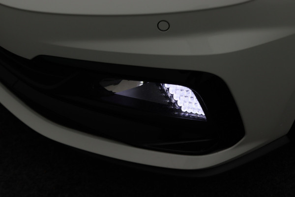 Volkswagen Polo 1.0 TSI Highline Business R-Line