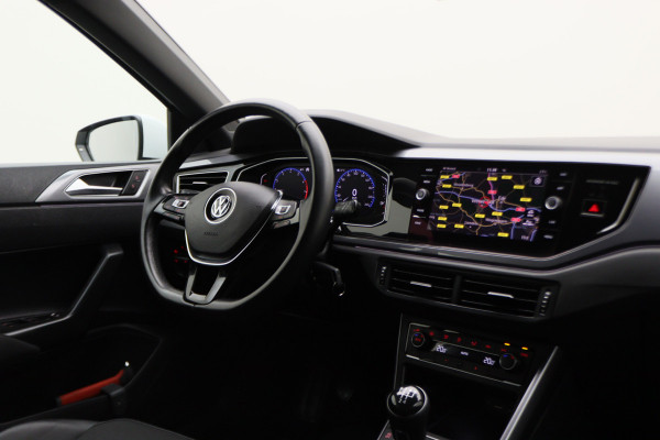 Volkswagen Polo 1.0 TSI Highline Business R-Line