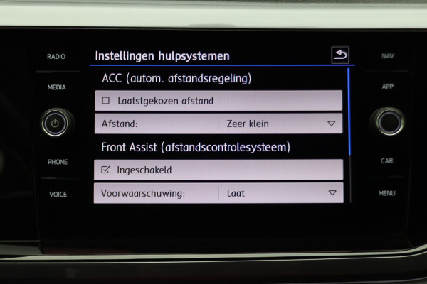 Volkswagen Polo 1.0 TSI Highline Business R-Line