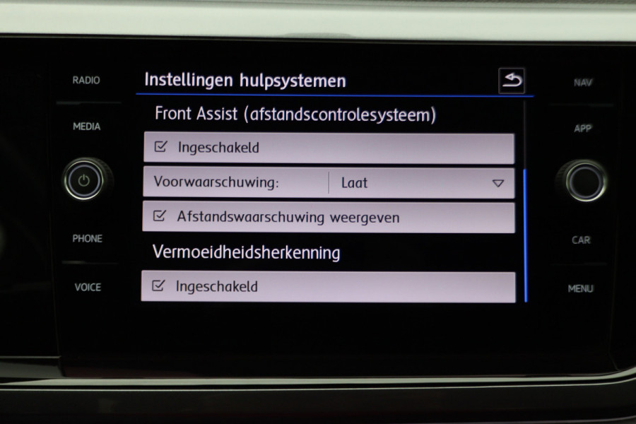 Volkswagen Polo 1.0 TSI Highline Business R-Line