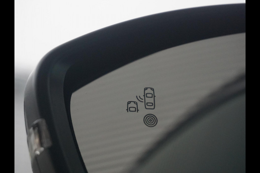 Peugeot e-208 EV GT Avantage 51 kWh 360 Camera