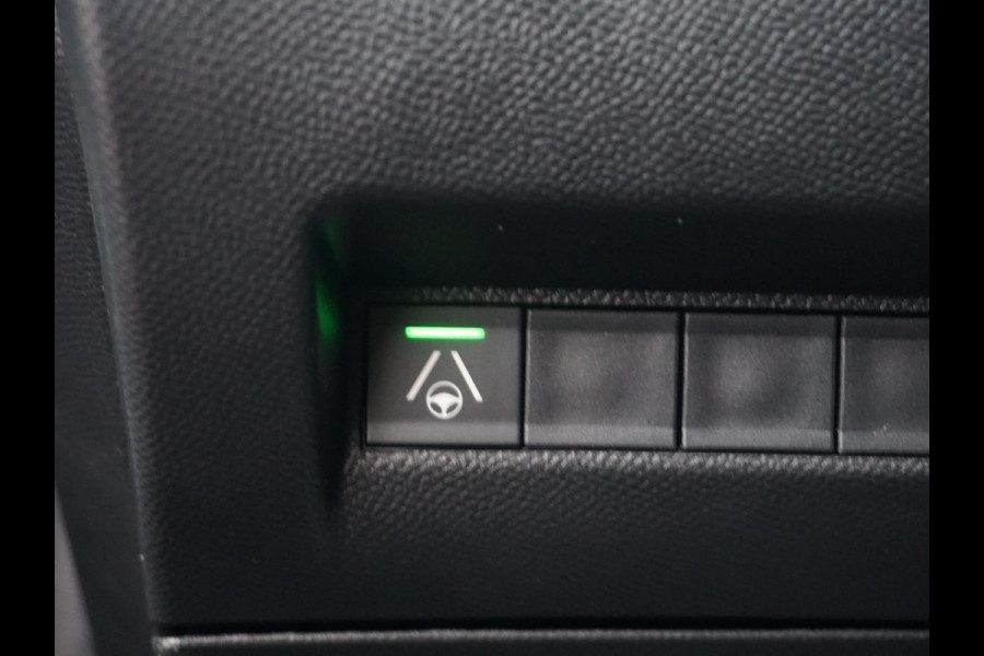 Peugeot e-208 EV GT Avantage 51 kWh 360 Camera