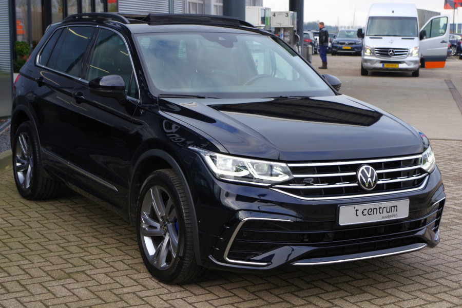 Volkswagen Tiguan 1.4 TSI eHybrid 245 PK R-Line BNS+ PHEV, Trekhaak, Panoramadak, Adap. Cruise Control