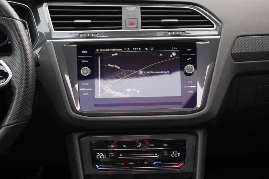 Volkswagen Tiguan 1.4 TSI eHybrid 245 PK R-Line BNS+ PHEV, Trekhaak, Panoramadak, Adap. Cruise Control