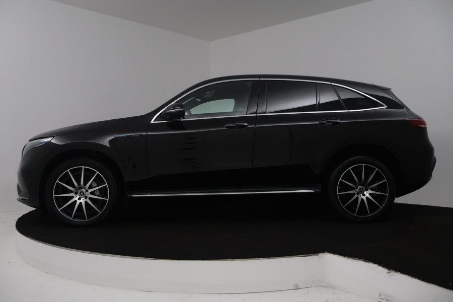 Mercedes-Benz EQC 400 4MATIC Business Solution AMG 80 kWh (SFEERVERLICHTING, STOELVERWARMING, ACHTERUITRIJCAMERA, ELEKTR STOELEN)