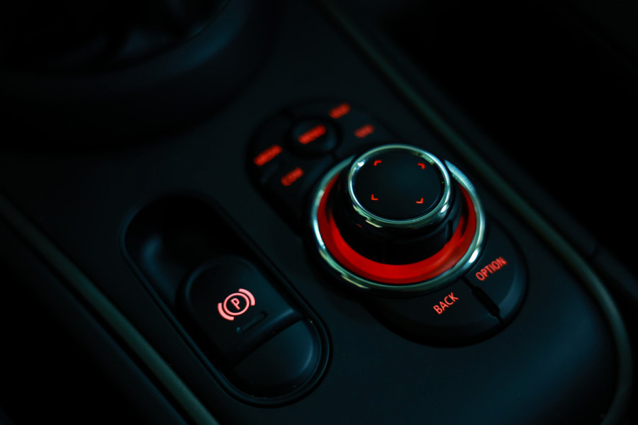 MINI Countryman 1.5 Cooper S E ALL4 Chili AUTOM NAVI CAMERA PDC STOELVW" 21