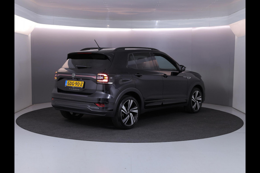 Volkswagen T-Cross 1.5 TSI Style Business R 150pk DSG| digital display| dodehoek| 17'LM-velgen| Camera