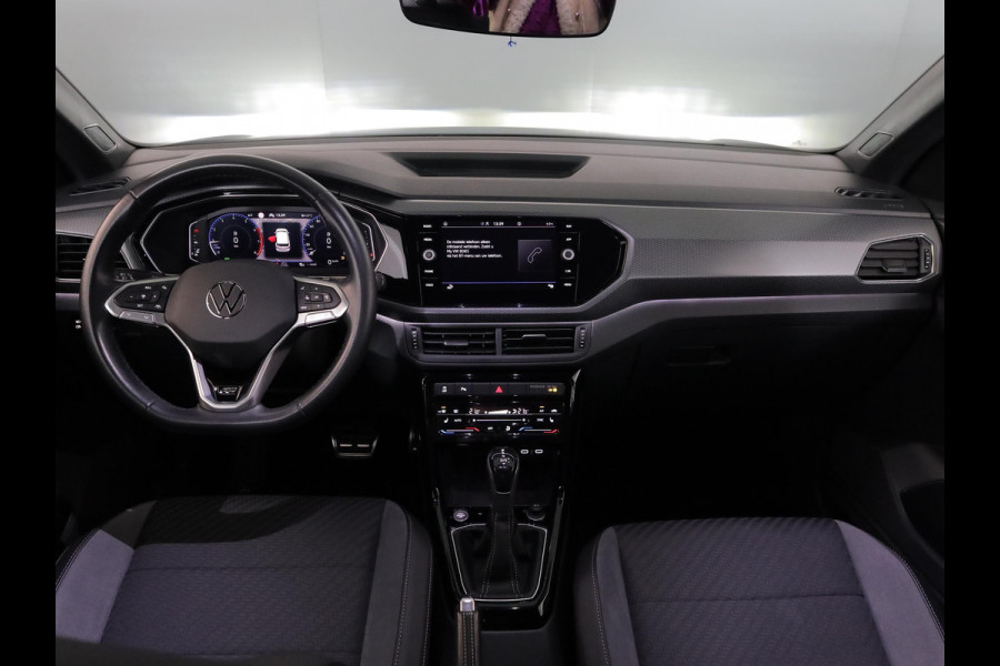 Volkswagen T-Cross 1.5 TSI Style Business R 150pk DSG| digital display| dodehoek| 17'LM-velgen| Camera