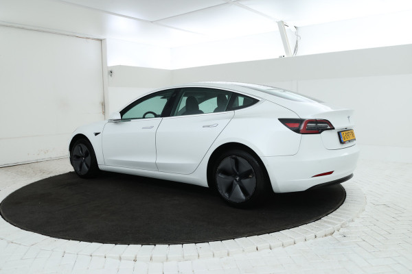 Tesla Model 3 Standard RWD Plus 60 kWh