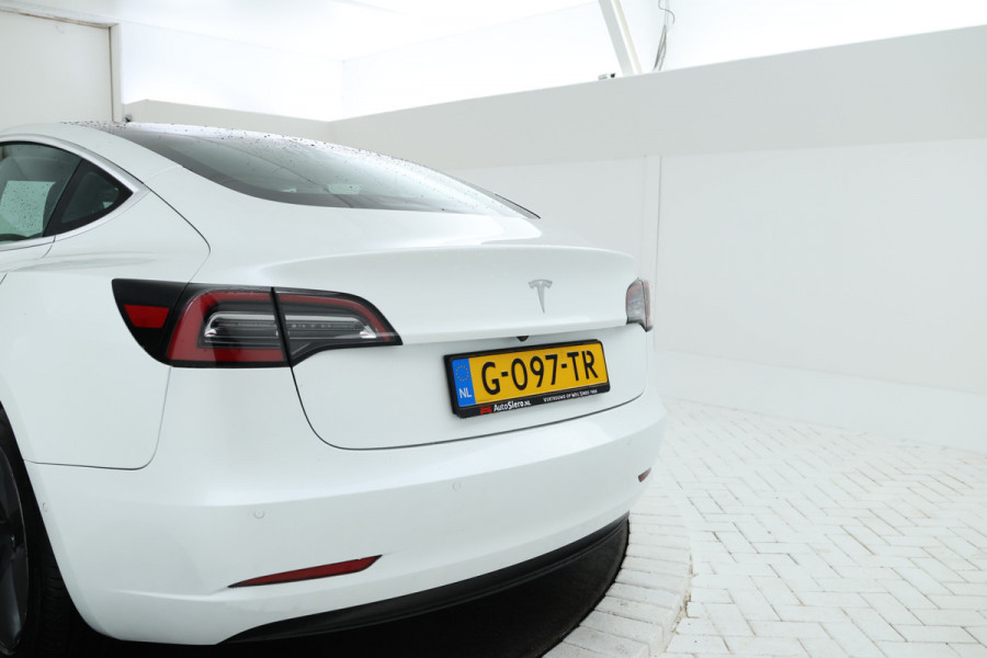 Tesla Model 3 Standard RWD Plus 60 kWh