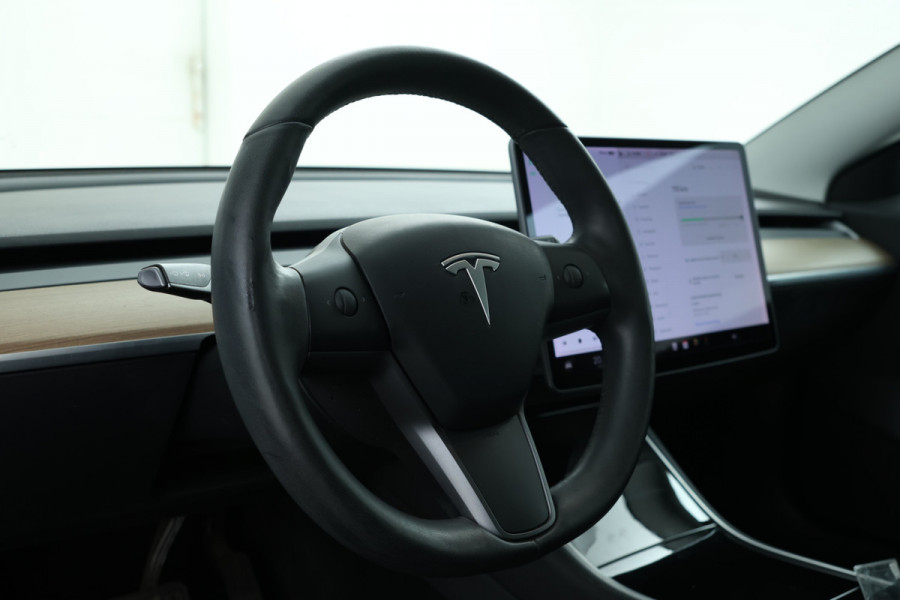 Tesla Model 3 Standard RWD Plus 60 kWh