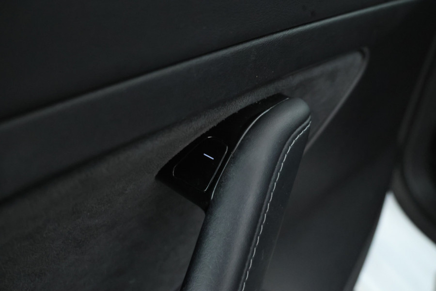 Tesla Model 3 Standard RWD Plus 60 kWh