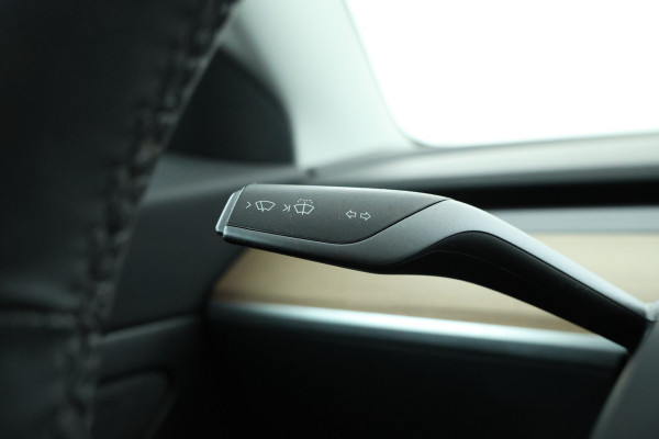 Tesla Model 3 Standard RWD Plus 60 kWh