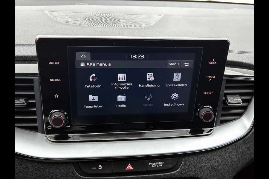 Kia Ceed 1.4 T-GDi DynamicLine CAMERA | CARPLAY | WINTER-PACK