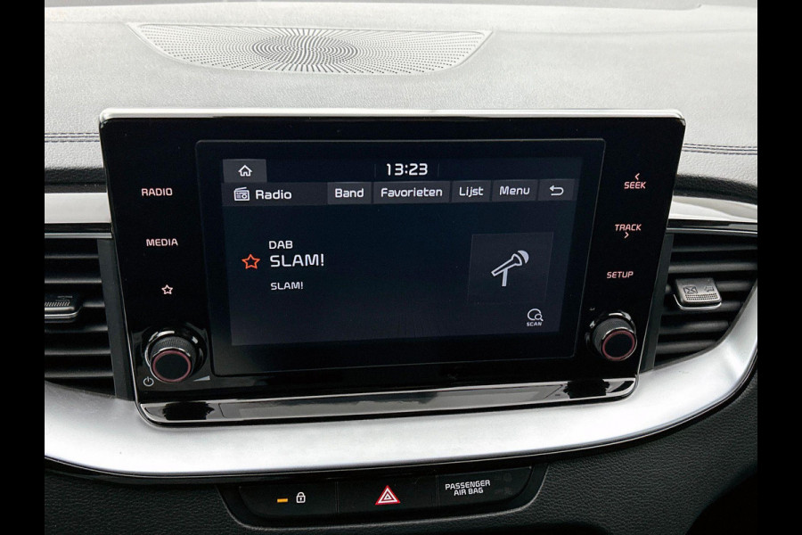 Kia Ceed 1.4 T-GDi DynamicLine CAMERA | CARPLAY | WINTER-PACK