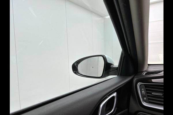 Kia Ceed 1.4 T-GDi DynamicLine CAMERA | CARPLAY | WINTER-PACK