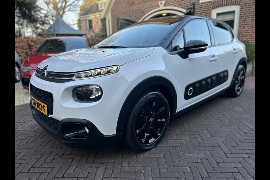 Citroën C3 1.2 Shine Navi, Camera, Carplay, 17" LMV, Trekhaak afn.