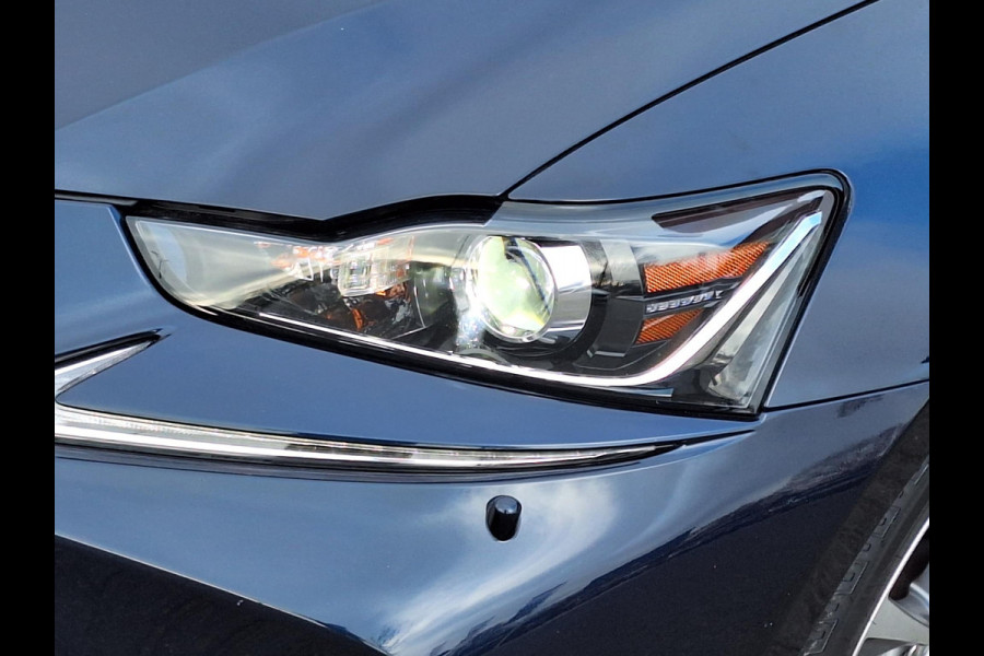 Lexus IS 300h Luxury Line | Leder beige | Camera | DAB+ | LED | occasion