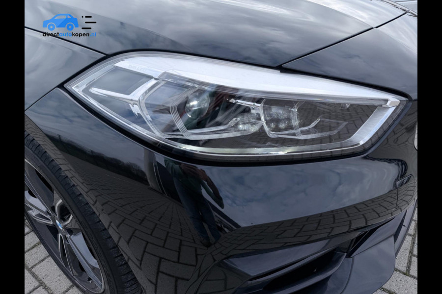 BMW 1-serie 118i Business Edition Plus | Camera | PDC | Stoelverw. | Sport pakket