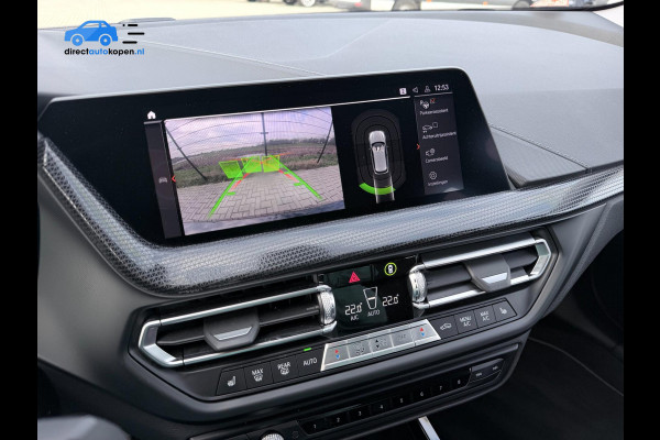 BMW 1-serie 118i Business Edition Plus | Camera | PDC | Stoelverw. | Sport pakket
