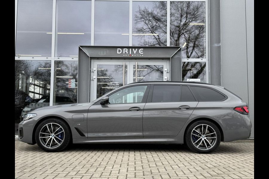 BMW 5 Serie Touring 530e High Ex. M-Sport |CoPilot|Laser|H/K|HUD|Bernina Grey|
