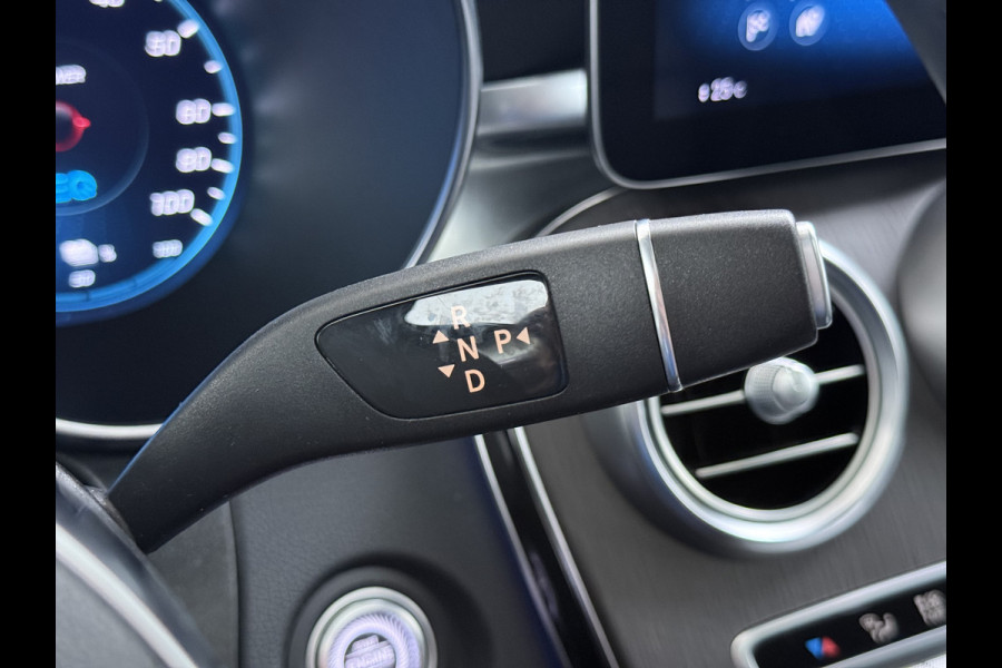 Mercedes-Benz GLC Coupé 300 e 4MATIC AMG line | Schuifdak Burmester Trekhaak