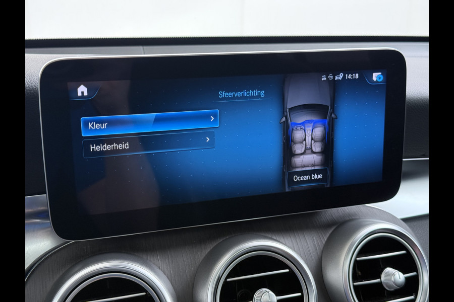 Mercedes-Benz GLC Coupé 300 e 4MATIC AMG line | Schuifdak Burmester Trekhaak