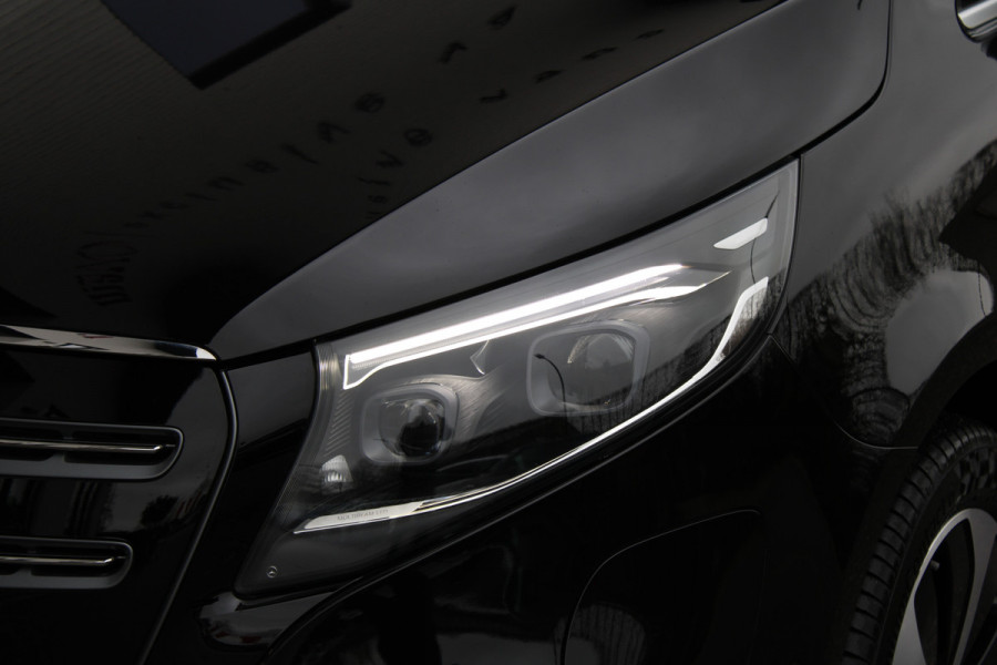 Mercedes-Benz Eqv 300 / AMG / 7-Persoons / Luchtvering / Electr Stoelen / Burmester / Vol Opties / NIEUWSTAAT