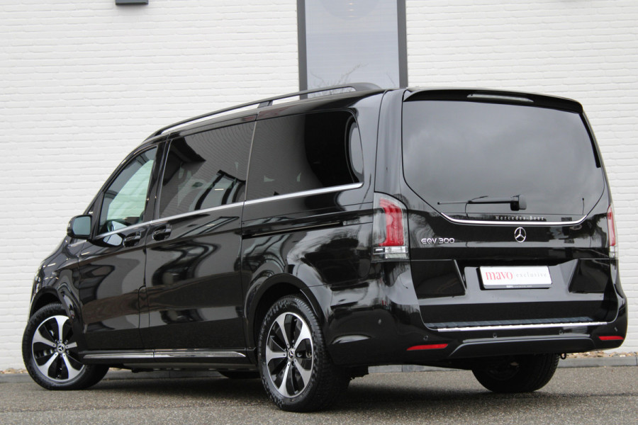 Mercedes-Benz Eqv 300 / AMG / 7-Persoons / Luchtvering / Electr Stoelen / Burmester / Vol Opties / NIEUWSTAAT