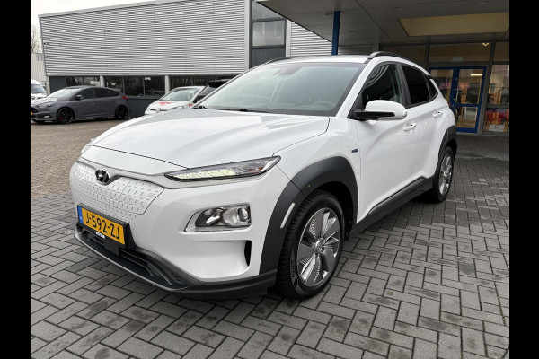 Hyundai Kona EV Fashion 64 kWh 204pk | Dodehoeksensoren | Achteruitrijcamera | Navi | Carplay | Cruise Control | Climate Control |