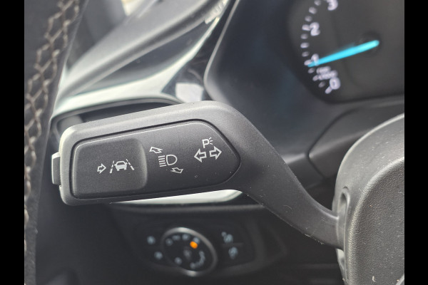 Ford Fiesta 1.0 EcoBoost Titanium CLIMA / CRUISE / NAVI / PDC