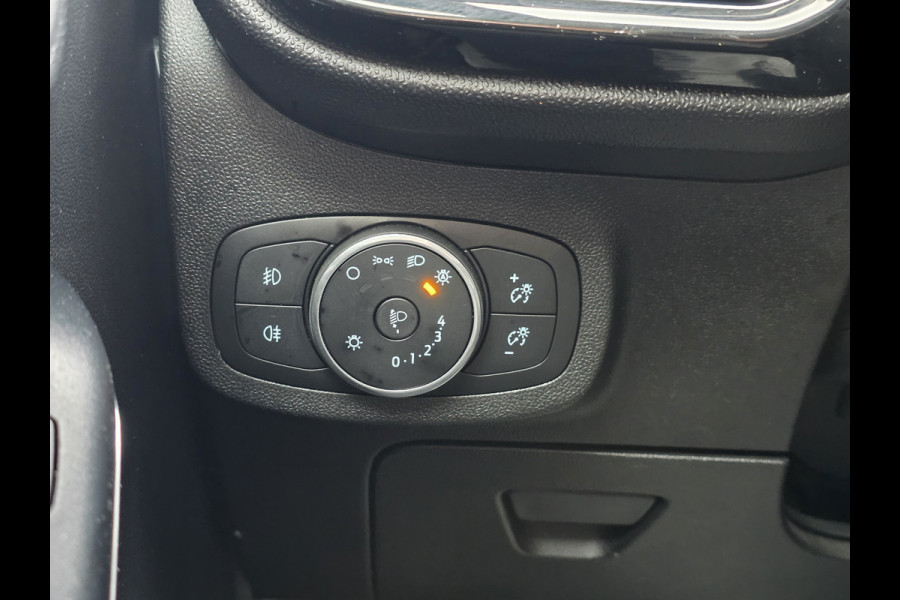 Ford Fiesta 1.0 EcoBoost Titanium CLIMA / CRUISE / NAVI / PDC