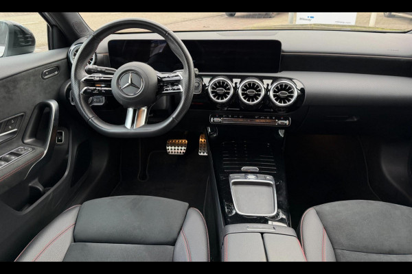 Mercedes-Benz A-Klasse 250 e Star Edition AMG Line Plus