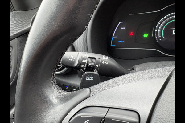 Hyundai Kona EV Fashion 64 kWh 204pk | Dodehoeksensoren | Achteruitrijcamera | Navi | Carplay | Cruise Control | Climate Control |