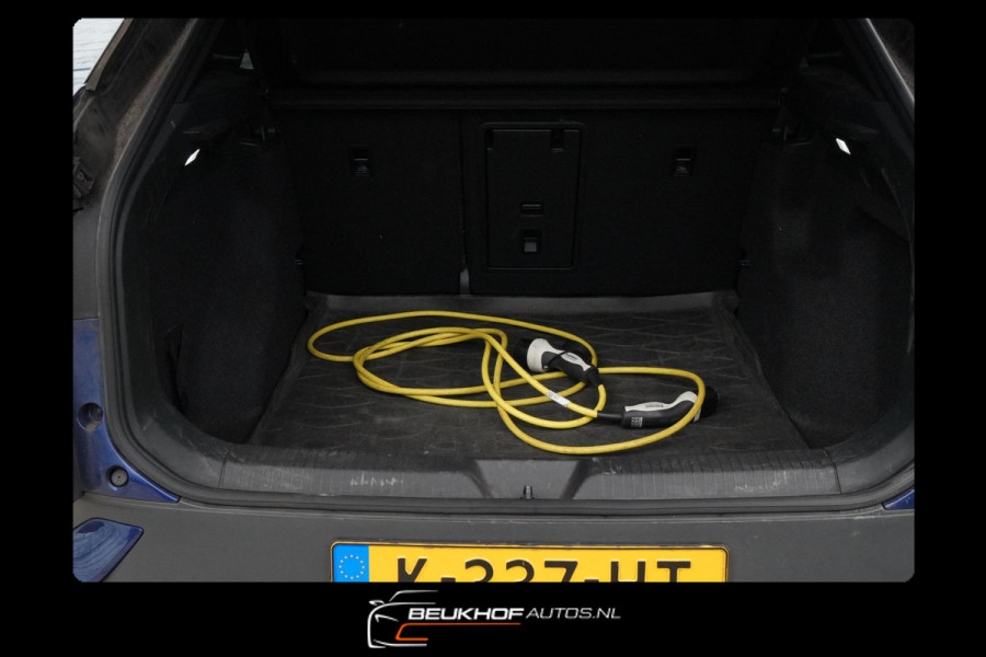 Volkswagen ID.4 First 77 kWh Camera Leer Navi Cam Soh 91.2%