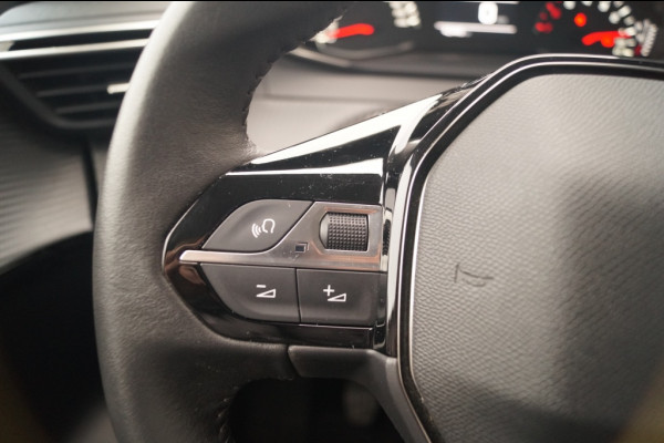 Peugeot 208 1.2 PureTech Active Pack -NAVI-AIRCO-PDC-