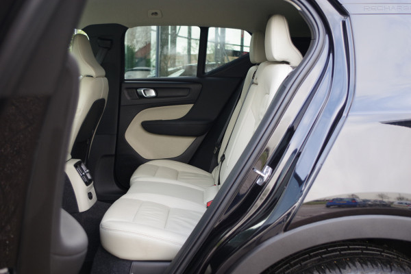 Volvo XC40 1.5 T4 211 PK Recharge Inscription PHEV, Leder, Winterpakket, H/K Sound, Camera