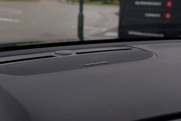 Volvo XC40 1.5 T4 211 PK Recharge Inscription PHEV, Leder, Winterpakket, H/K Sound, Camera