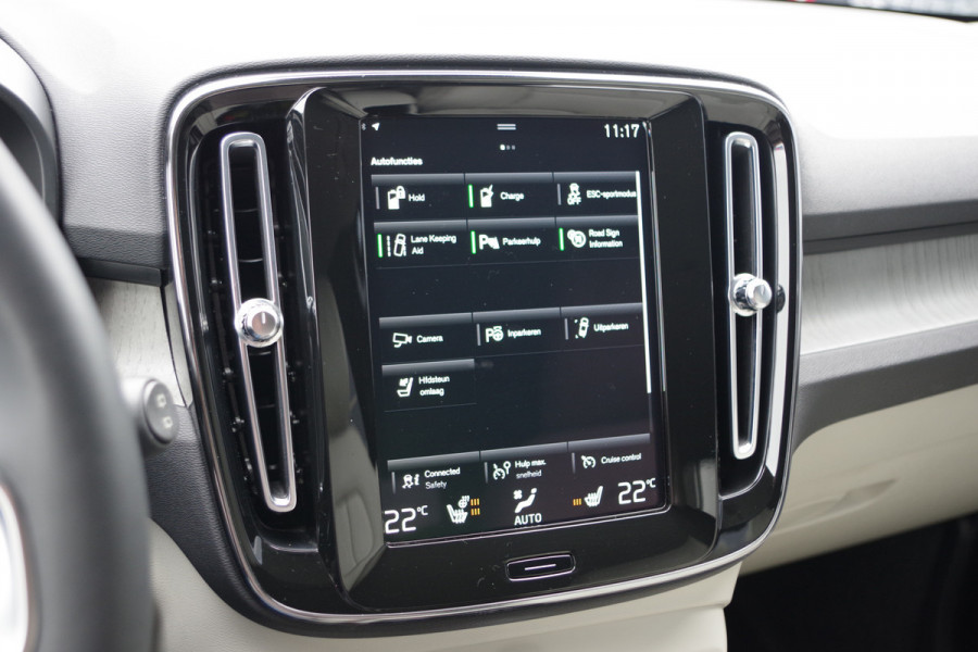 Volvo XC40 1.5 T4 211 PK Recharge Inscription PHEV, Leder, Winterpakket, H/K Sound, Camera