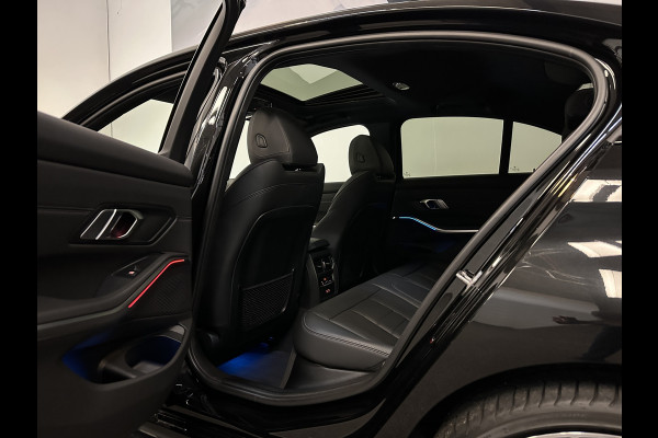 BMW 3-serie 330 292pk M-Sport Performance | Schuifdak | Memory | 19" | Leder | M-Remmen | Adaptief M Onderstel | M440 tips | Carplay | Alarm | Live Cockpit Pro | Navi Professional | Rijklaarprijs | Bovag garantie.
