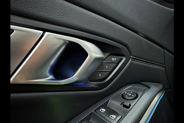 BMW 3-serie 330 292pk M-Sport Performance | Schuifdak | Memory | 19" | Leder | M-Remmen | Adaptief M Onderstel | M440 tips | Carplay | Alarm | Live Cockpit Pro | Navi Professional | Rijklaarprijs | Bovag garantie.