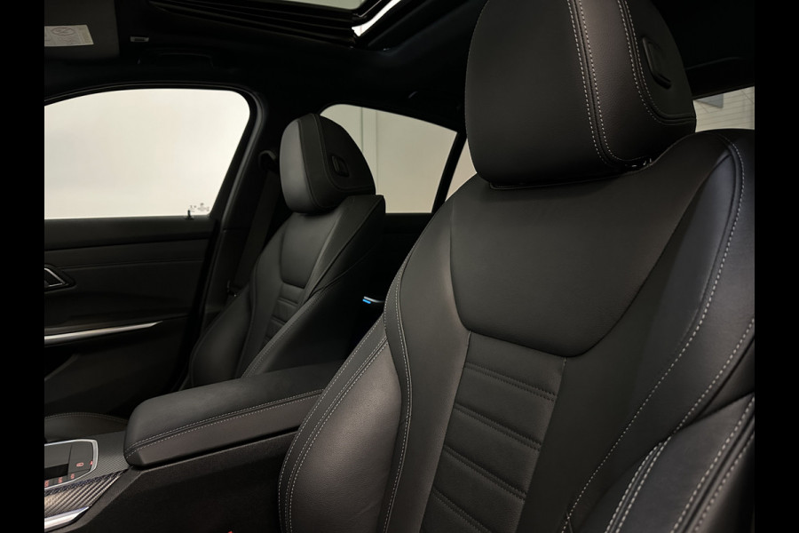 BMW 3-serie 330 292pk M-Sport Performance | Schuifdak | Memory | 19" | Leder | M-Remmen | Adaptief M Onderstel | M440 tips | Carplay | Alarm | Live Cockpit Pro | Navi Professional | Rijklaarprijs | Bovag garantie.