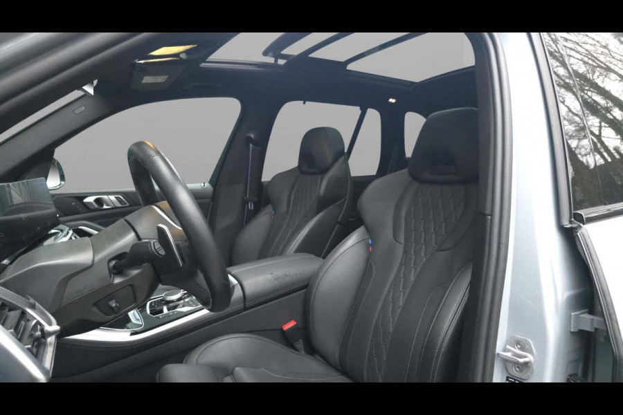 BMW X5 xDrive50e M-Sport Pro | Pano | M-Seats | Trekhaak Elektrisch | ACC | Stoelventilatie