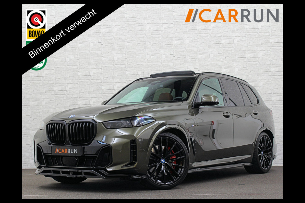 BMW X5 50e M-Pro Performance | M-Seats | M-Uitlaat | 360 Camera | ACC | Carbon | Indiv. Leder | Head-Up | Harman-Kardon | Keyless-Entry | 22'' | Trekhaak | Stoelventilatie | Iconic-Glow | M-Gordels | Zonwering | Stoelverwarming V+A | Rij-Assistent Pro |  Memory | Glaspook | Beker-Clima | Carplay | Draadloos Laden |