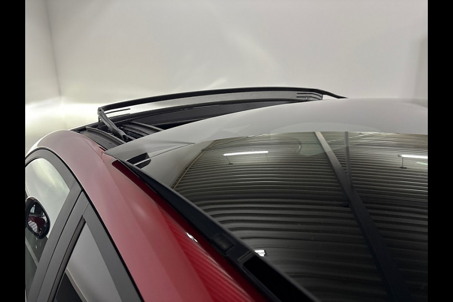 Ford Fiesta BWJ 2020 | 1.0T 124PK Hybrid ST-Line X | PANO DAK | STOEL&STUUR VERW | CAMERA A | CARPLAY | NAVI  | CLIMA | CRUISE | PDC 2X |