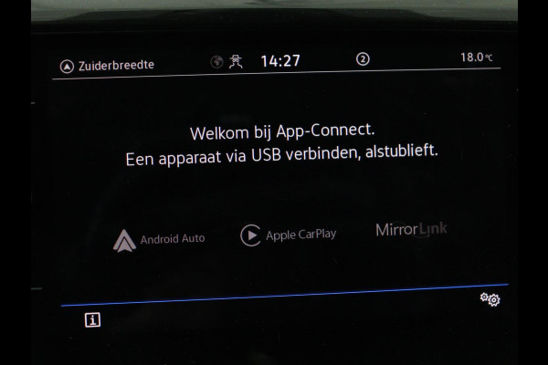 Volkswagen T-Cross 1.0 TSI Life | Automaat | Stoelverwarming | Camera | Adaptive cruise | Carplay | 17'' | Sportstoelen | Navigatie | Parkeerhulp | Airco | Bluetooth