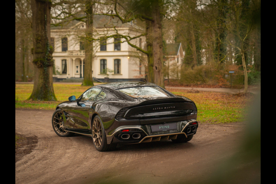Aston Martin Vanquish | Minotaur Green | Bronze dreamlines | Carbon interior | Stoelventilatie