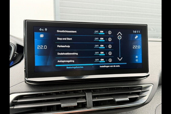 Peugeot 3008 1.2 PureTech Blue Premium / NAP / TREKHAAK / OH